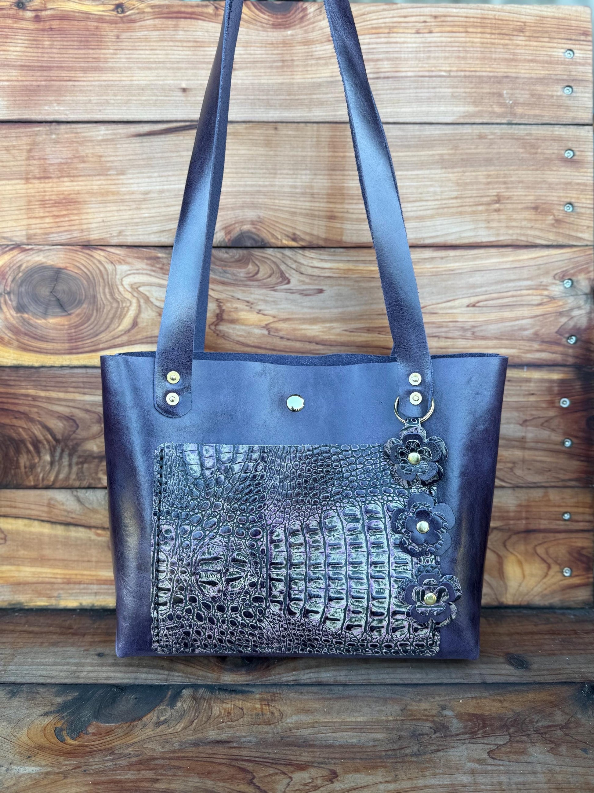 Does not include triple flower charm