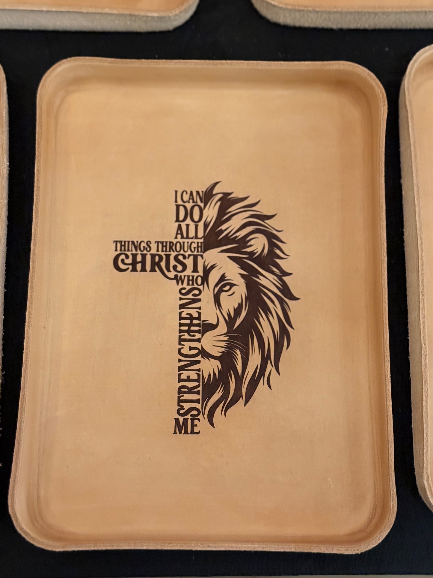 Engraved Wet-Molded Valet Tray