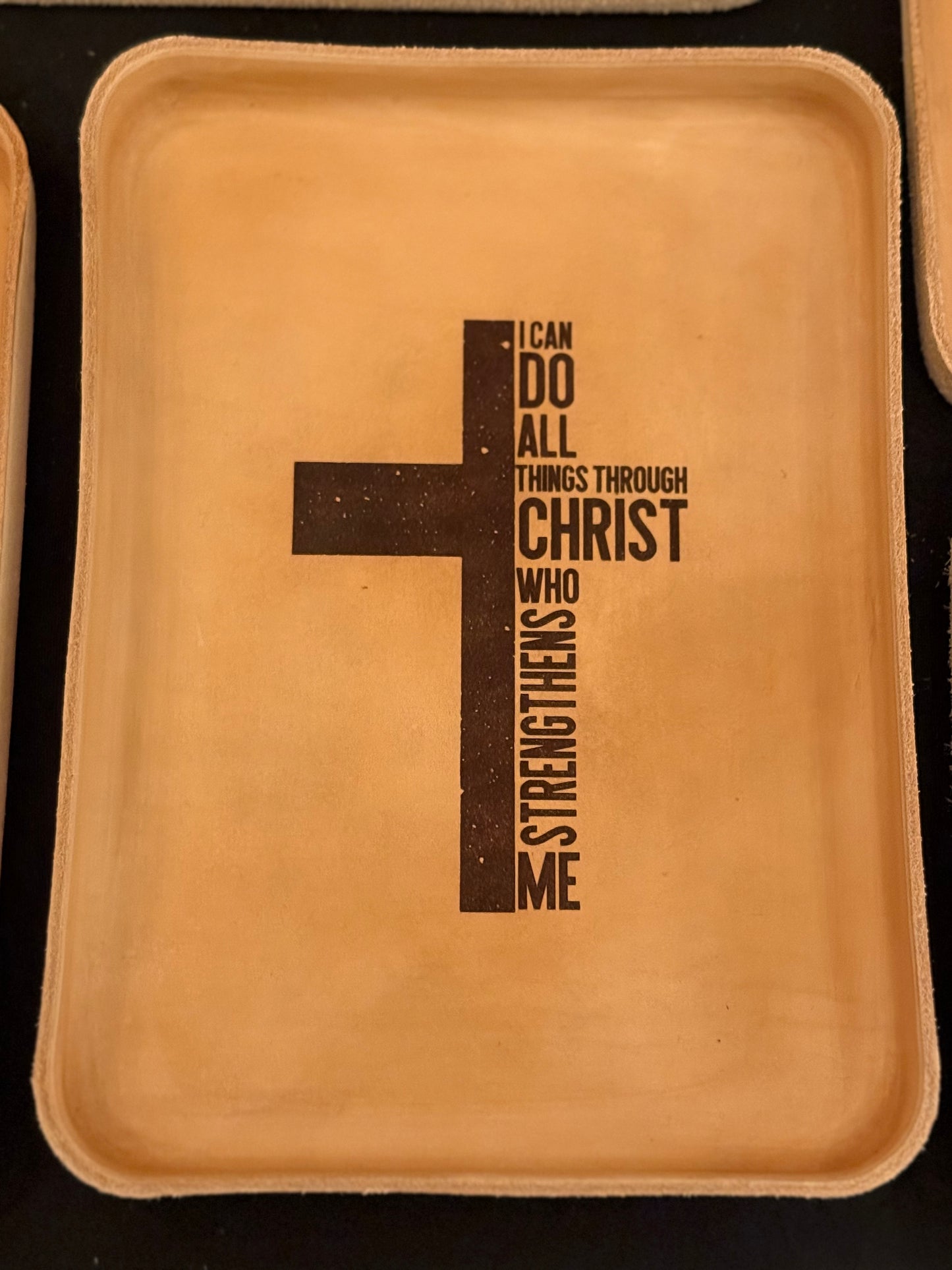 Engraved Wet-Molded Valet Tray