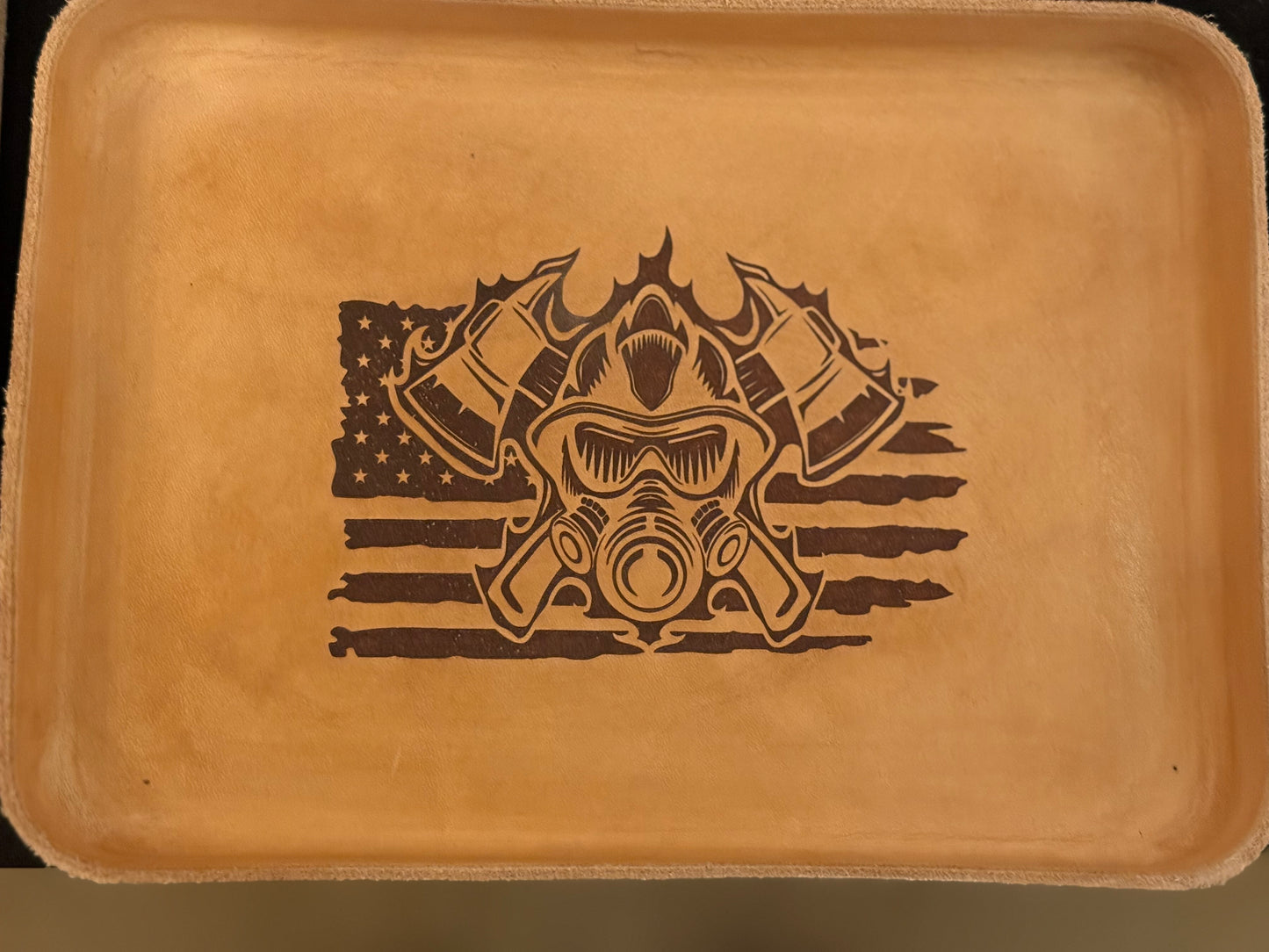 Engraved Wet-Molded Valet Tray