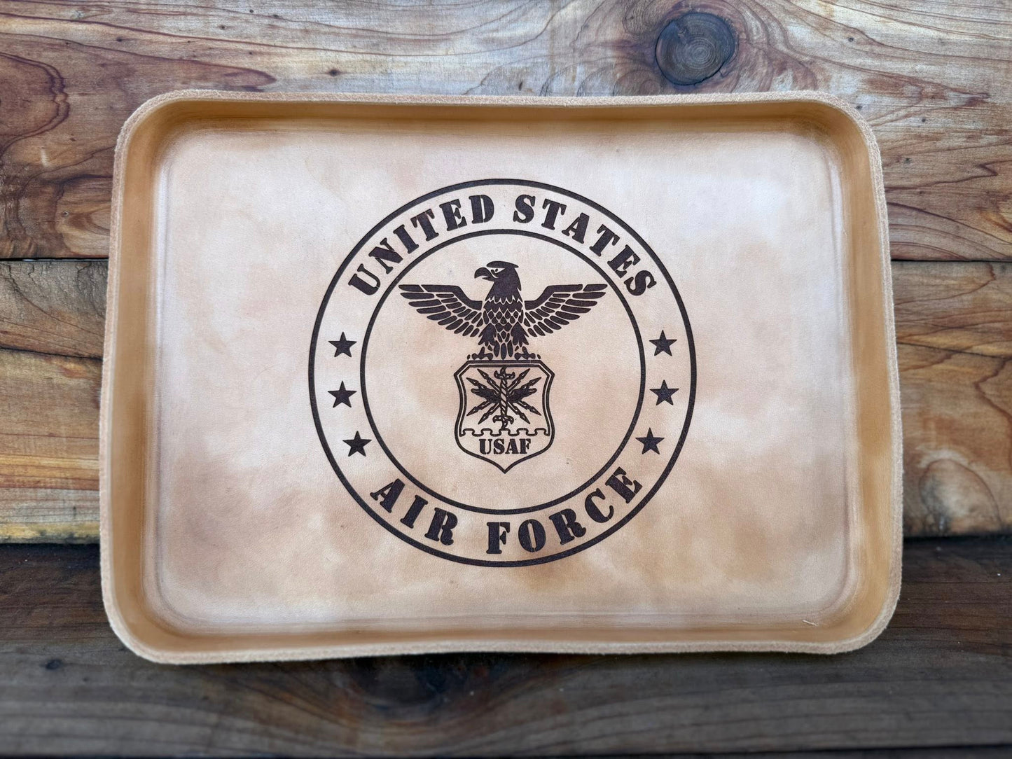 Engraved Wet-Molded Valet Tray