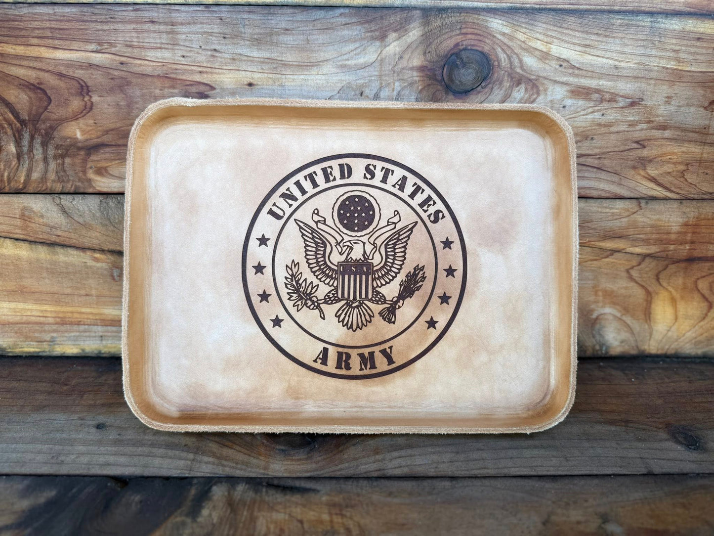 Engraved Wet-Molded Valet Tray